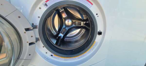 GE Front Load Washer - Image 4