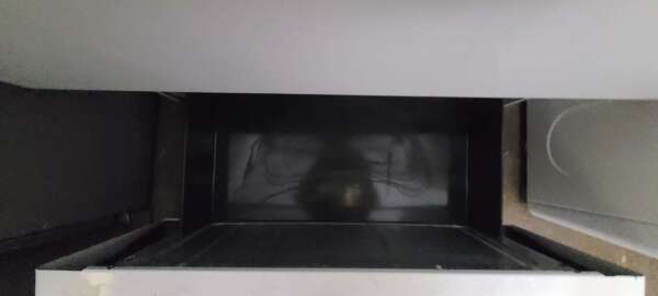 30" Hotpoint Electric Coil Top Range - Image 5