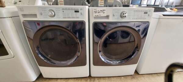 Kenmore Elite Front Load Washer/Electric Dryer Set w/Steam