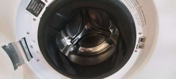 Frigidaire Gallery Front Load Washer - Image 3