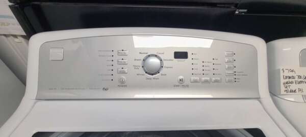 Kenmore 700 Series Top Load Washer/Electric Dryer Set - Image 2