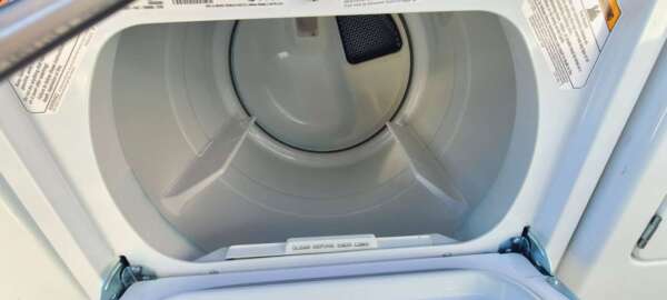 Kenmore Elite Top Load Washer & Gas Dryer Set - Image 5