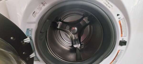 Kenmore Elite Front Load Washer - Image 3