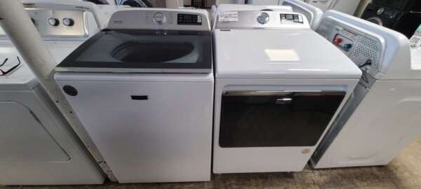 Maytag Commercial Technology Top Load Washer/Electric Dryer Set