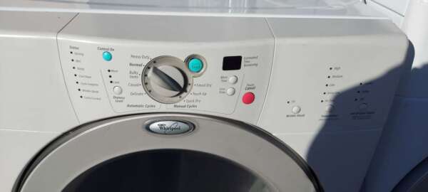 Whirlpool Duet Electric Dryer - Image 2