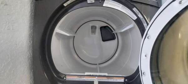 Black Kenmore Elite Front Load Washer & Gas Dryer Set - Image 5