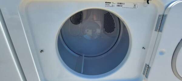 Kenmore Top Load Washer & Electric Dryer Set - Image 5