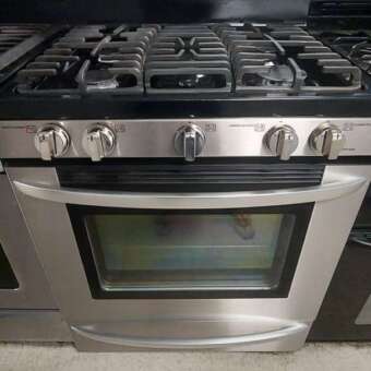 30" Blk/Stainless Steel LG 5burner Gas Range w/ Warming Drawer