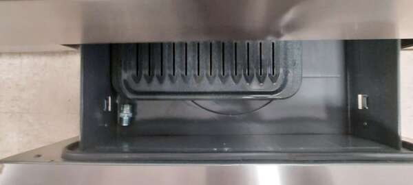 30" Blk/Stainless Steel LG 5burner Gas Range w/ Warming Drawer - Image 5