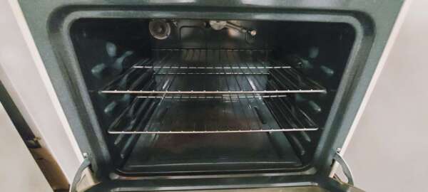 30" Bisque GE Gas Range- XL Capacity - Image 4
