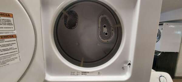 24" Whirlpool Electric Laundry Center - Image 4