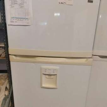 21 cu ft White Kenmore Top Mount Freezer Refrigerator w/Ice and Water