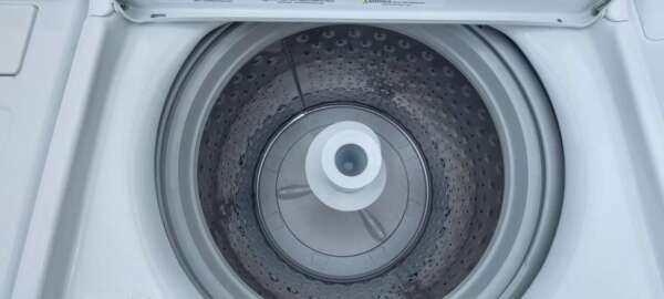 GE Top Load Washer and Gas Dryer Set - Image 3