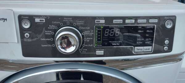 GE Gas Steam Dryer w/Sanitize - Image 2