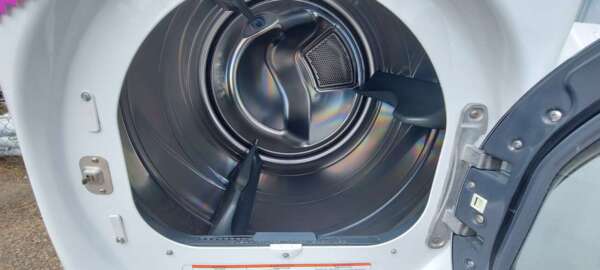 GE Gas Steam Dryer w/Sanitize - Image 3