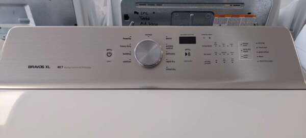 Maytag Top Load Washer (w/agitator) & Electric Bravos XL Dryer Set - Image 4