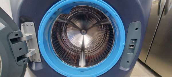 Sapphire Blue GE Front Load Steam Washer w/Smart Dispense, 1step wash/dry, & Ultra Vent System - Image 3