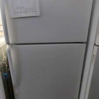 14 cu ft White Roper (by Whirlpool) Top Mount Freezer Refrigerator