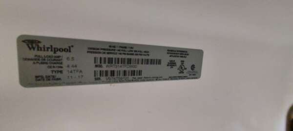 14 cu ft Whirlpool Top Mount Freezer Refrigerator - Image 2