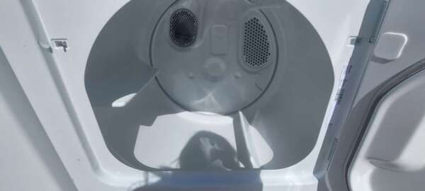 Amana Top Load Washer Electric Dryer Set - Image 5