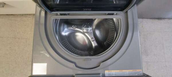 Graphite Steel LG Front Load Washer/turbo wash(MINI WASHER IN PEDESTAL) & Electric Dryer Set w/Steam & Pedestals - Image 6