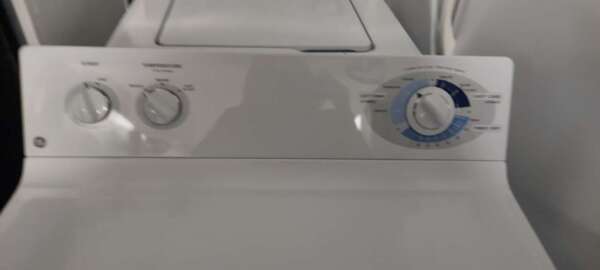 GE Top Load Washer and Gas Dryer Set - Image 5
