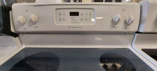 30" White Frigidaire Electric Glass Top Range w/Selfclean. - Image 2