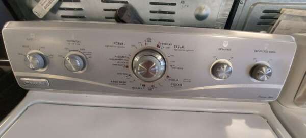 Maytag Top Load Washer w/ agitator & Gas Dryer Set - Image 3