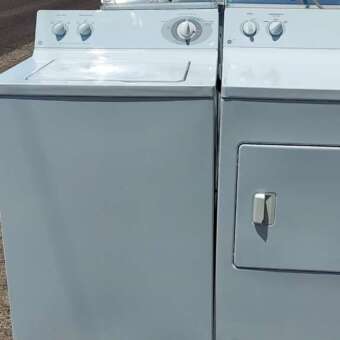 GE Top Load Washer and Gas Dryer Set