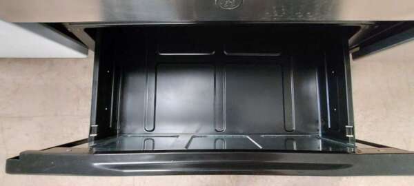 30" Stainless Steel GE Electric Coil Top Range w/Selfclean - Image 5
