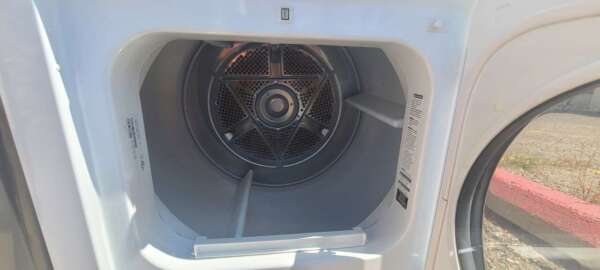 Frigidaire Electric Dryer - Image 3