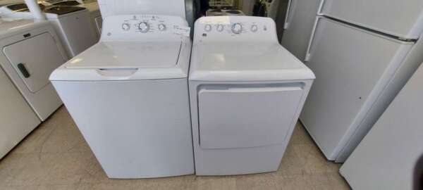 GE Top Load Washer/ Electric Dryer Set