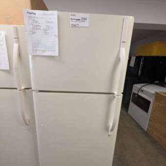 21 cu ft Bisque Kenmore Top Mount Freezer Refrigerator w/Ice Maker