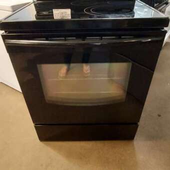 30" Black Samsung Electric Glass Top Range w/Convection & Selfclean