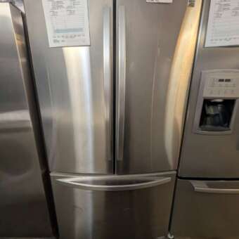 27 Cu Ft Stainless steel French Door Refrigerator W/ Ice Maker