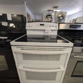 30" White GE Electric Glass Top Double Oven Range