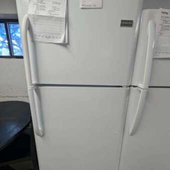 21 cu ft Frigidaire Top Mount Freezer Refrigerator