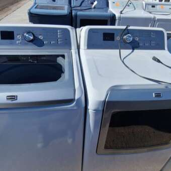 Maytag Bravos XL Top Load Washer Gas Dryer Set