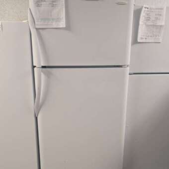 21 cu ft White Frigidaire Gallery Top Mount Freezer Refrigerator