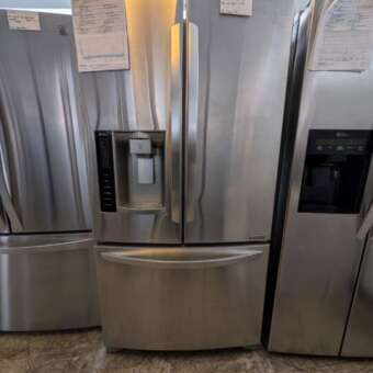25 cu ft Stainless Steel LG French Door Refrigerator w/Dual Ice Makers
