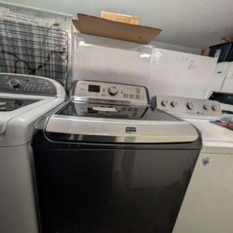 **SALE** Gray Maytag Bravos XL Top Load Washer Without an Agitator
