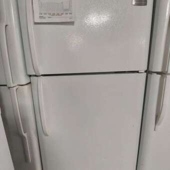 21 Cu Ft White Frigidaire Top Mount Refrigerator
