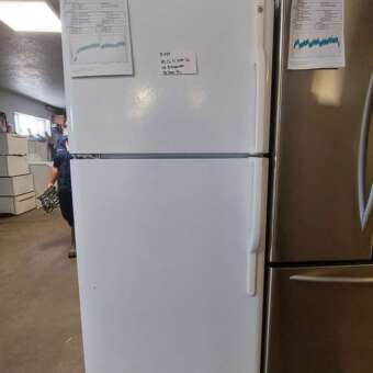 20 Cu Ft White GE Top Mount Refrigerator