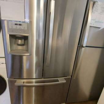 20 cu ft Stainless Steel Whirlpool Gold French Door Counter Depth Refrigerator