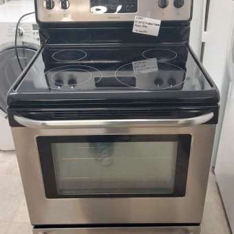 30" Black/ Stainless Steel Frigidaire Glasstop Electric Range